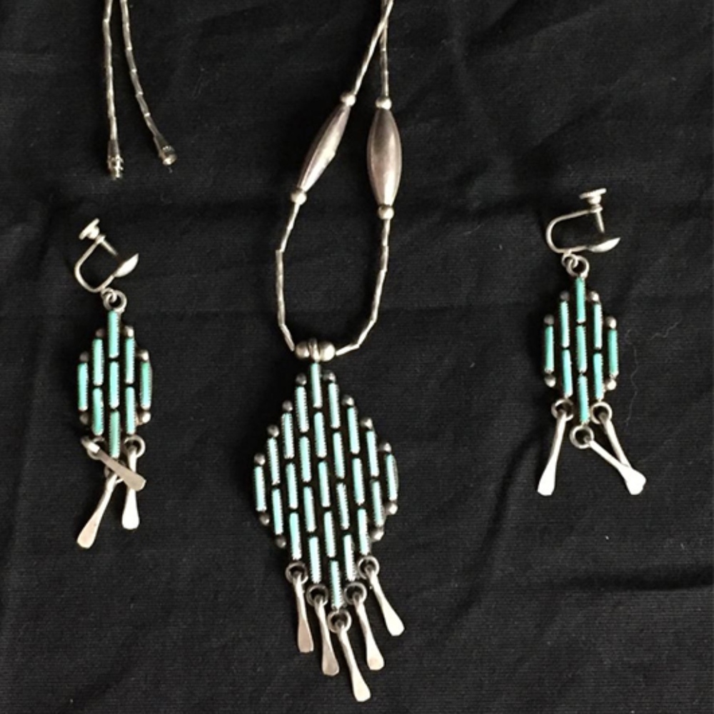 Zuni Arvina Pinto Sandoval Turquoise Ears Necklace